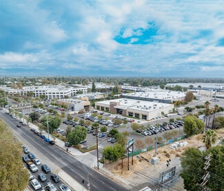 Plus de détails pour 8420-8440 Balboa Blvd, Northridge, CA - Commerce de détail à louer