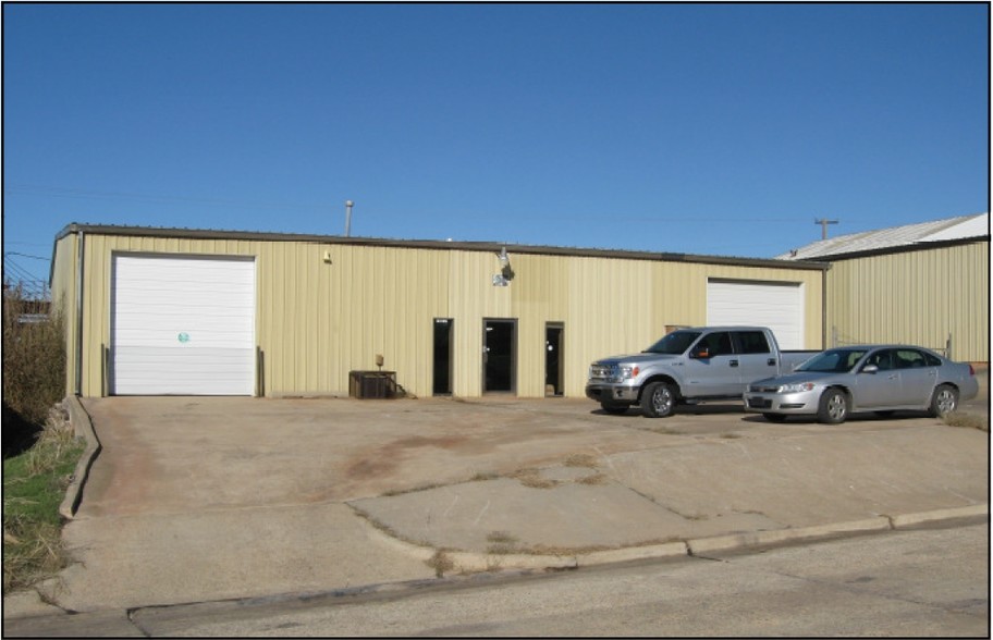 1017 SE 26th St, Oklahoma City, OK for lease - Building Photo - Image 2 of 4