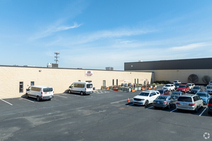 94-104 Glenn St, Lawrence, MA for lease - Building Photo - Image 2 of 6