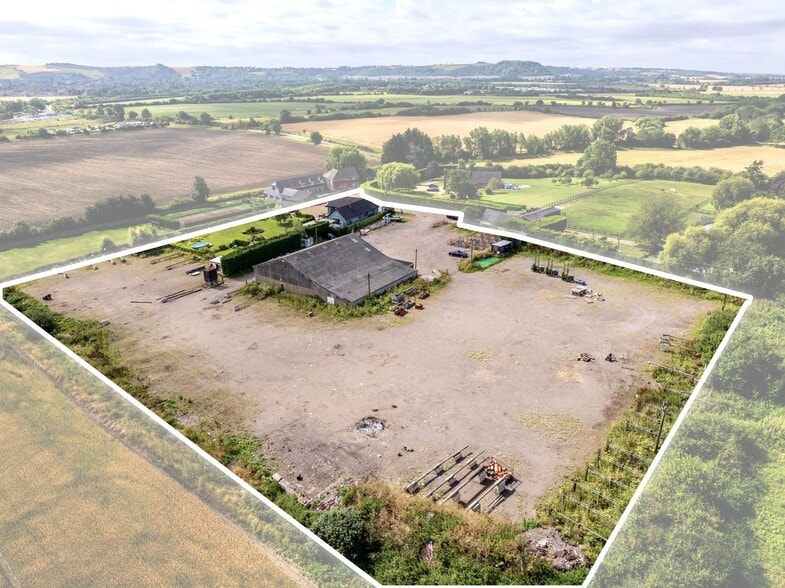 Barton Rd, Silsoe for sale - Aerial - Image 2 of 6