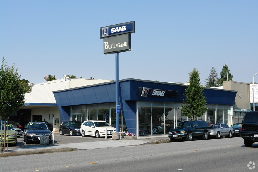811-825 N San Mateo Dr, San Mateo, CA à louer - Photo du bâtiment - Image 2 de 3