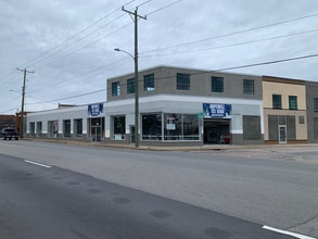 207 Poythress Street, Hopewell, VA à louer Photo du bâtiment- Image 1 de 14
