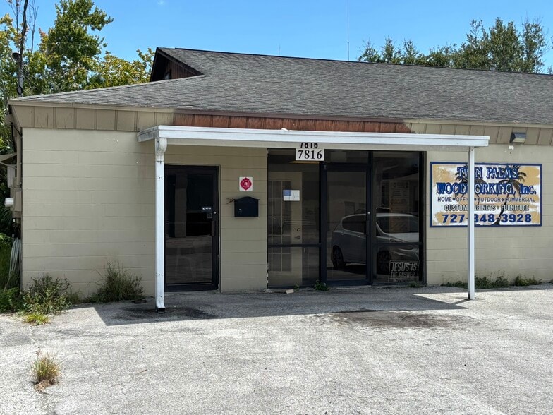 7816 Clark Moody Blvd, Port Richey, FL for sale - Building Photo - Image 2 of 12