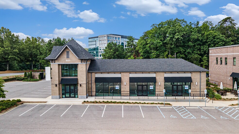 8011 Liberty Pky, Vestavia, AL for lease - Building Photo - Image 3 of 13