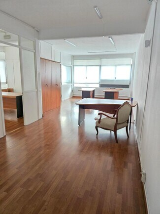 Plus de détails pour Commerce de détail à louer