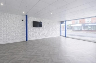 210 Newland Ave, Hull for lease Interior Photo- Image 1 of 4