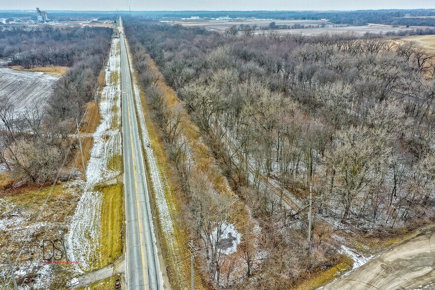 0000 2753rd, Ottawa, IL à vendre - Photo du bâtiment - Image 2 de 19