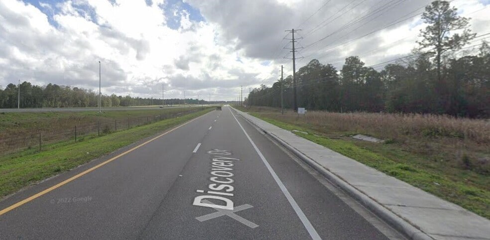 1000 Discovery Dr, Middleburg, FL for sale - Building Photo - Image 3 of 4