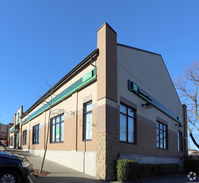 182 Wilson St, Victoria, BC for lease - Building Photo - Image 2 of 3