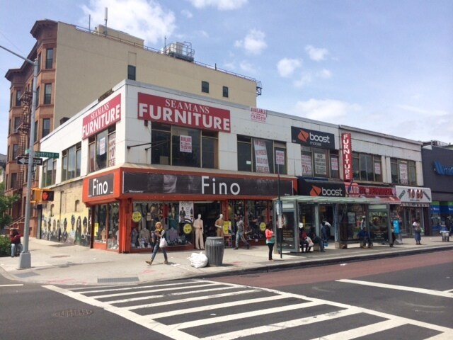 546-554 Nostrand Ave, Brooklyn, NY à louer - Photo du bâtiment - Image 3 de 4