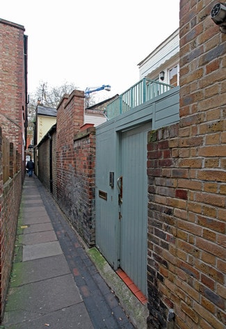 More details for 1 Sun Aly, Richmond - Office for Lease