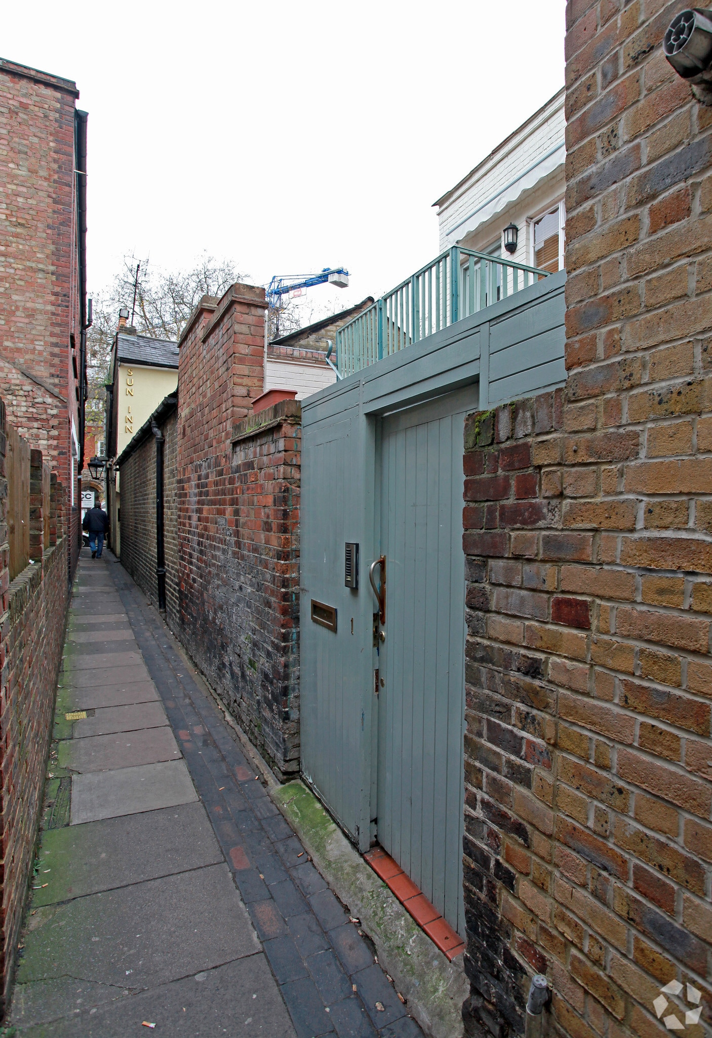 1 Sun Aly, Richmond for lease Primary Photo- Image 1 of 3