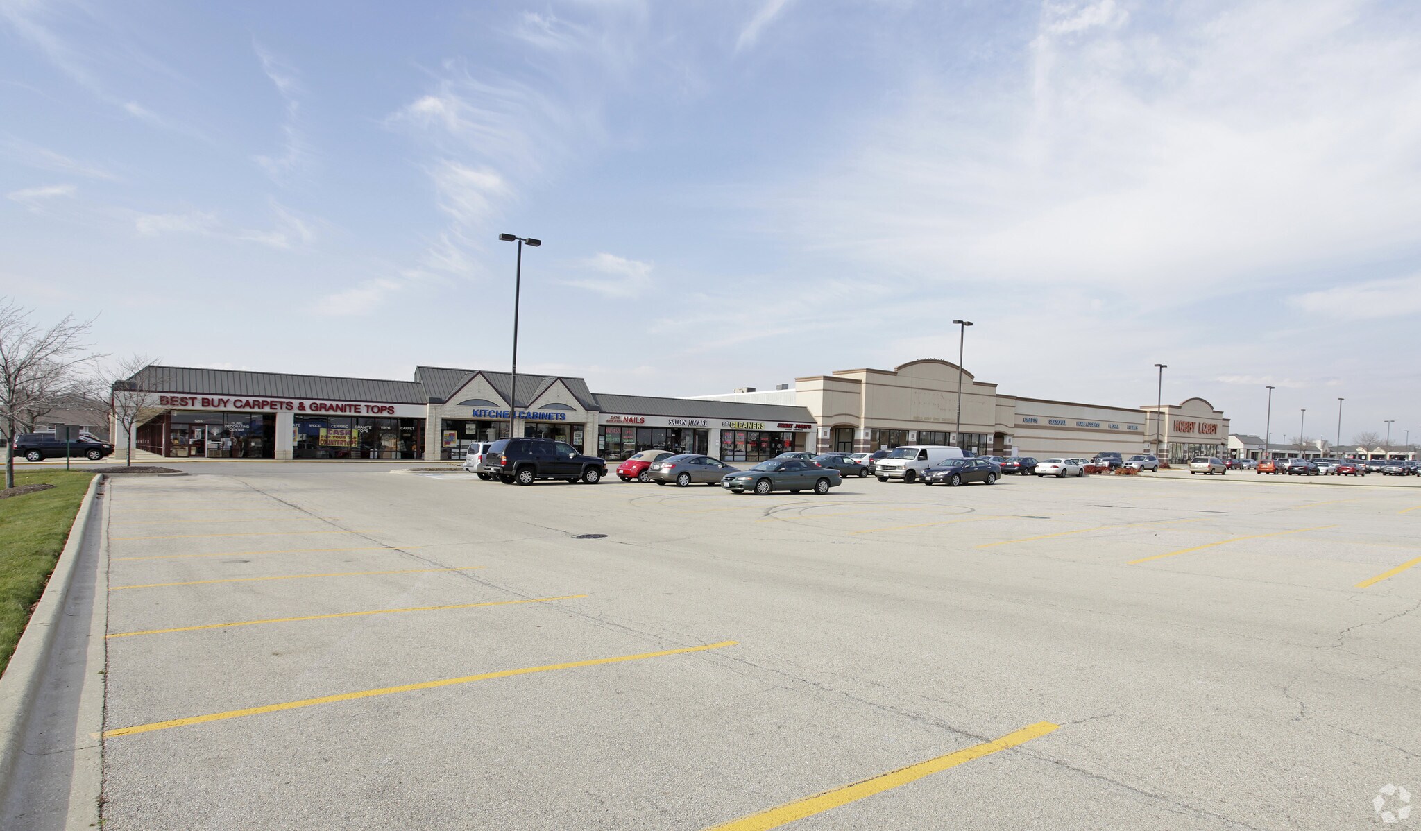 251 Trade St, Aurora, IL for lease Building Photo- Image 1 of 7