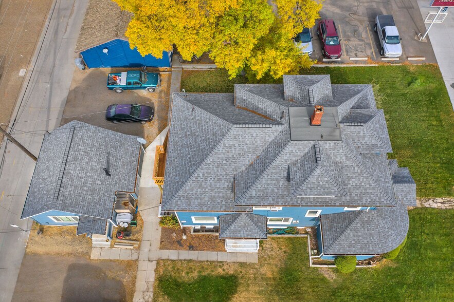 405 N 2nd E, Mountain Home, ID à vendre - Photo du bâtiment - Image 3 de 34