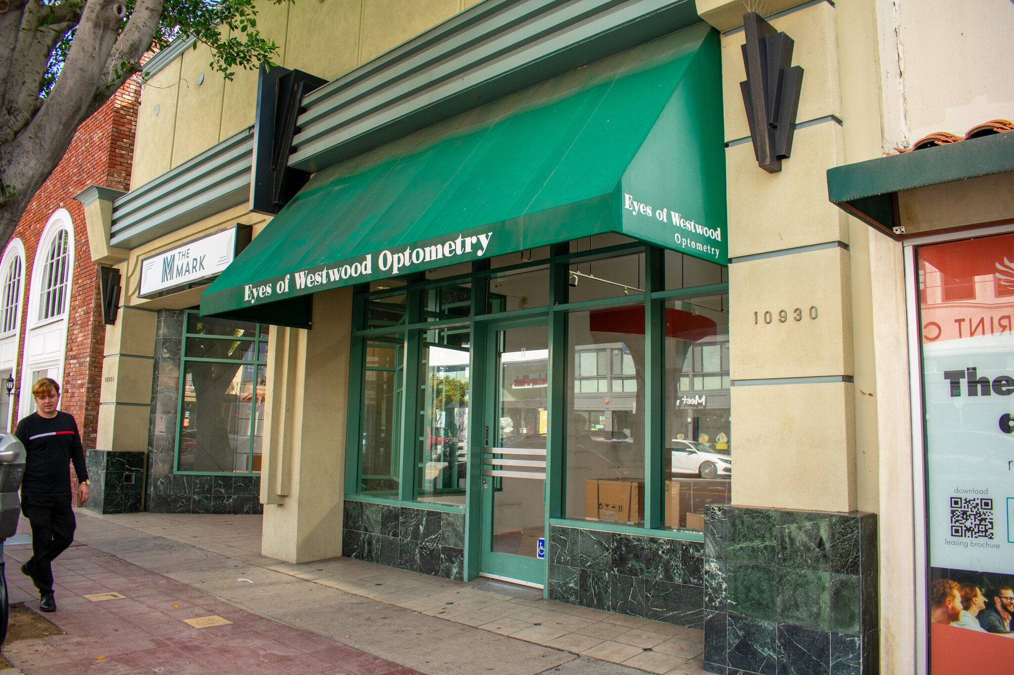 10936-10938 Weyburn Ave, Los Angeles, CA à louer Photo du bâtiment- Image 1 de 2