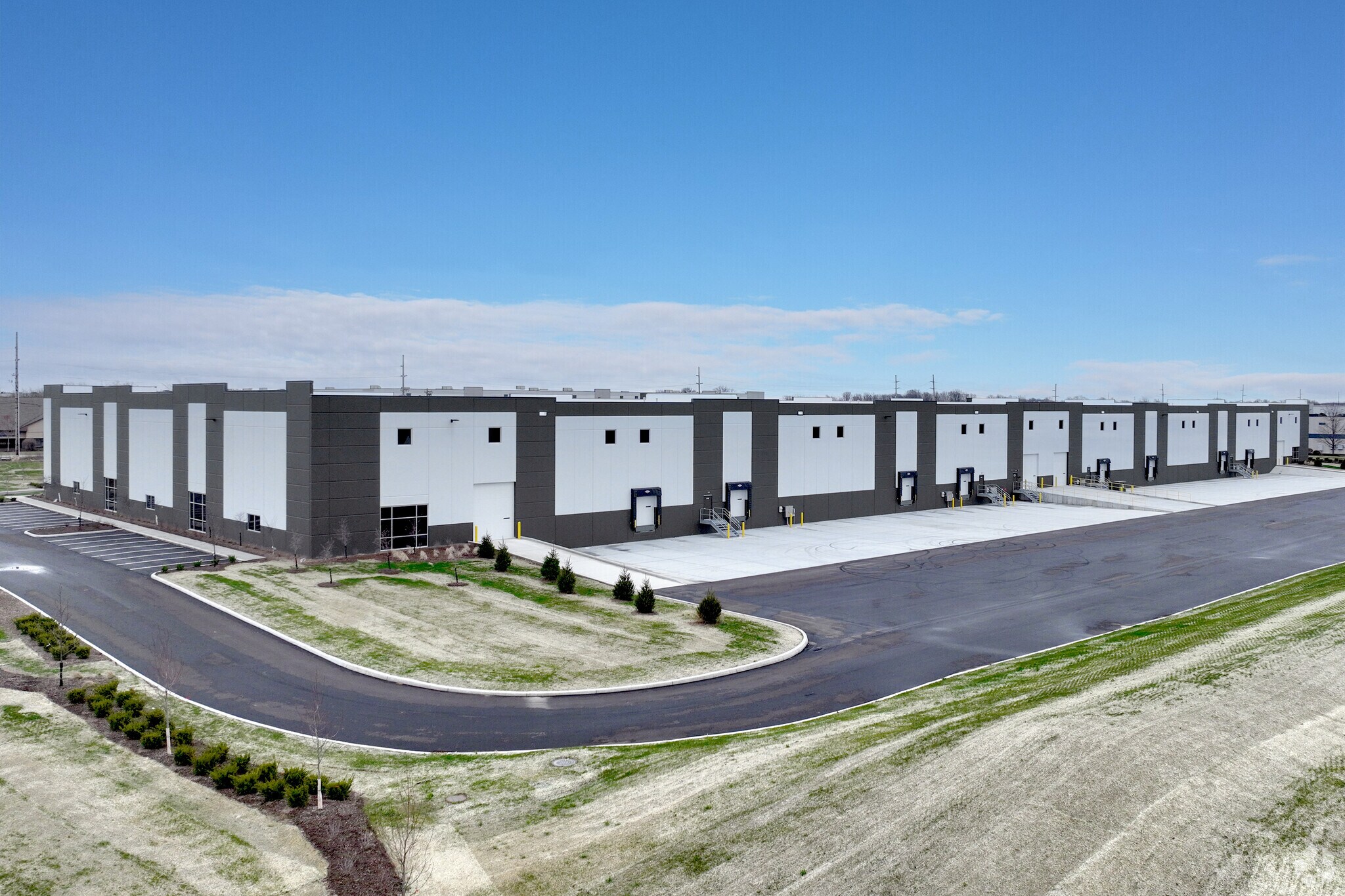 9724 E 151st St, Noblesville, IN à louer Photo principale- Image 1 de 10