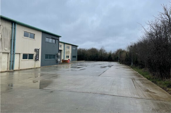 Commerce Way, Melksham for lease - Building Photo - Image 2 of 7