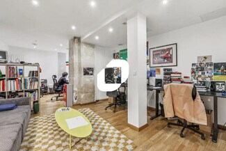 More details for 10 Rue Marguerite De Rochechouart, Paris - Office for Lease