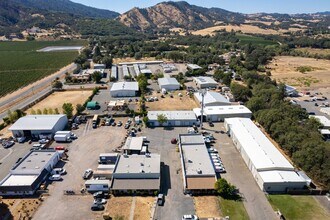 2020 Industry Rd, Ukiah, CA - Aérien  Vue de la carte - Image1