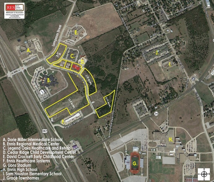 Highway 287, Ennis, TX à vendre - Photo du bâtiment - Image 3 de 5