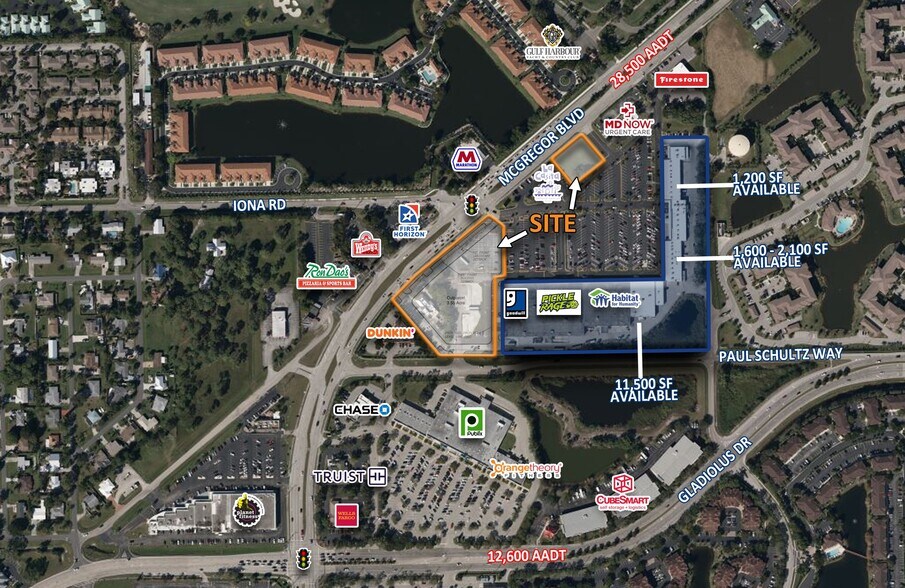15291 McGregor Blvd, Fort Myers, FL à louer - Photo du bâtiment - Image 2 de 3