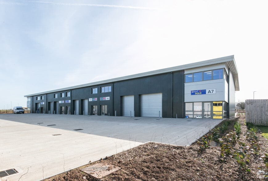 Westpark, Wellington for lease - Building Photo - Image 2 of 4