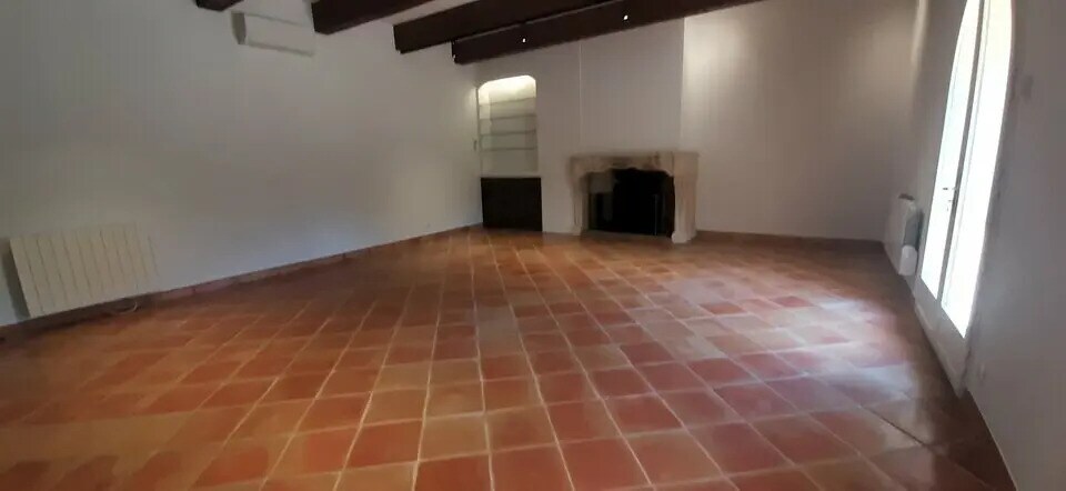 1940 Route De Loqui, Aix-en-Provence à louer - Photo du bâtiment - Image 2 de 9