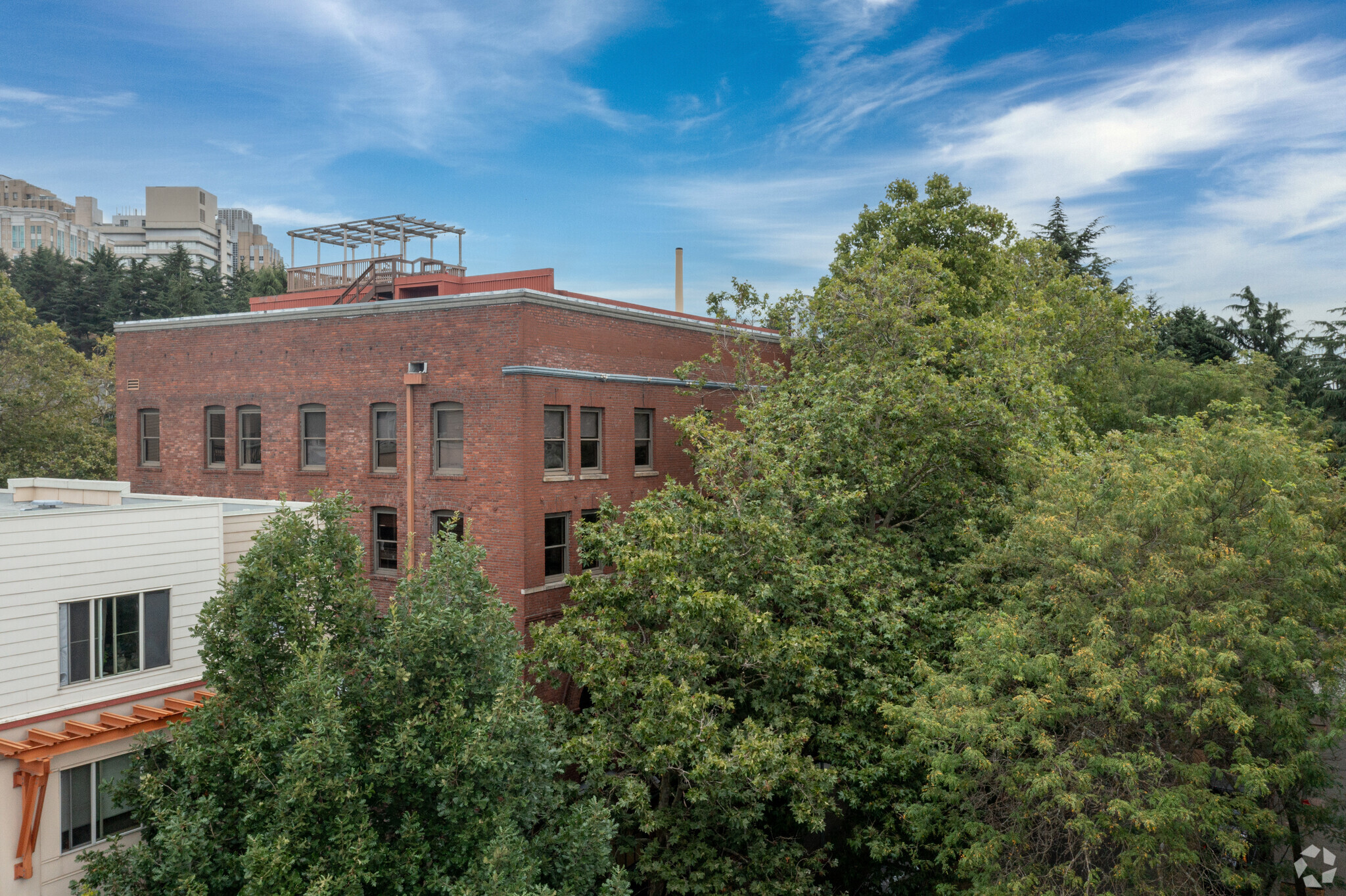 633 Yesler Way, Seattle, WA for lease Primary Photo- Image 1 of 12