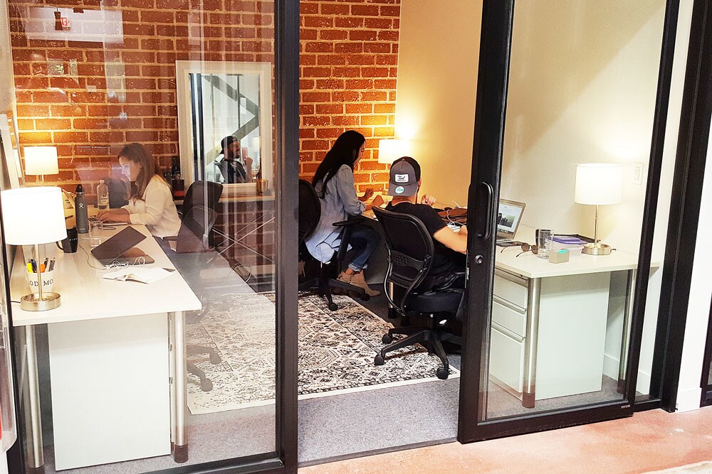 1730 E Holly Ave, El Segundo, CA à louer Photo intérieure- Image 1 de 18