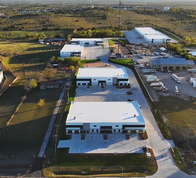 1340 FM 2001, Buda, TX for lease - Building Photo - Image 1 of 20