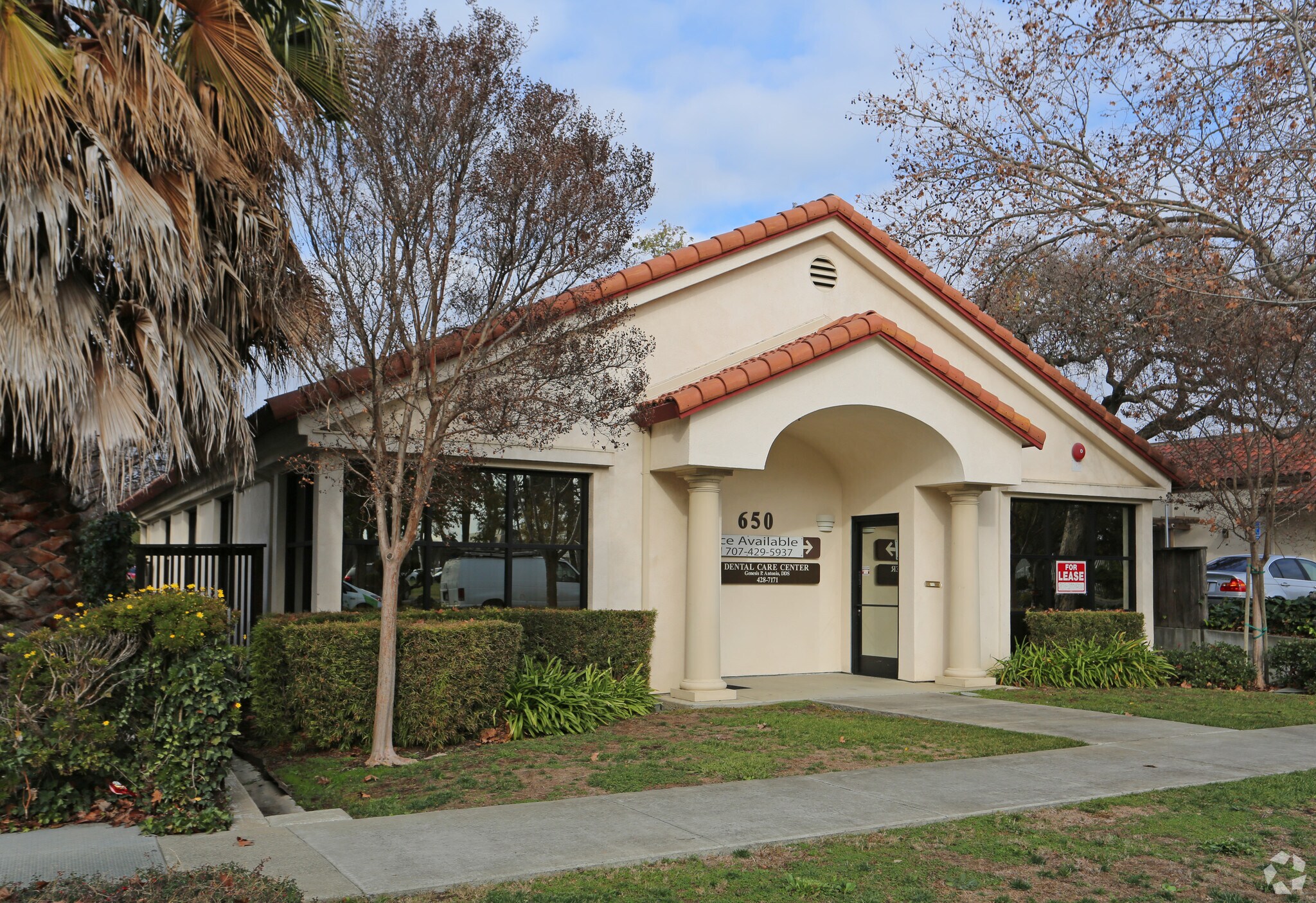 650 Empire St, Fairfield, CA for lease Primary Photo- Image 1 of 5
