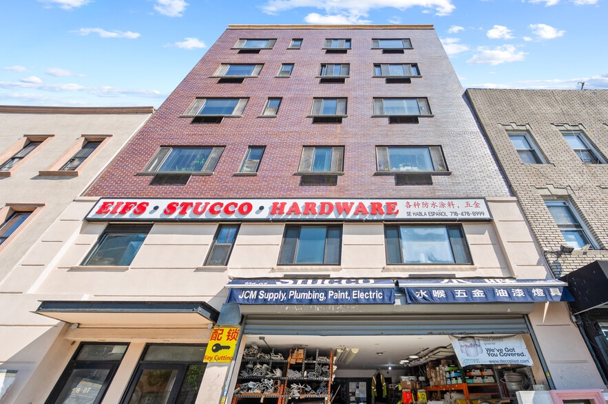 10607 Northern Blvd, Corona, NY for sale - Building Photo - Image 3 of 4