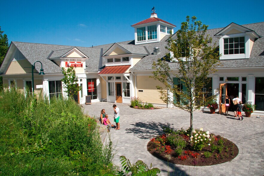 135 Depot St, Manchester Center, VT à louer - Photo du bâtiment - Image 2 de 21