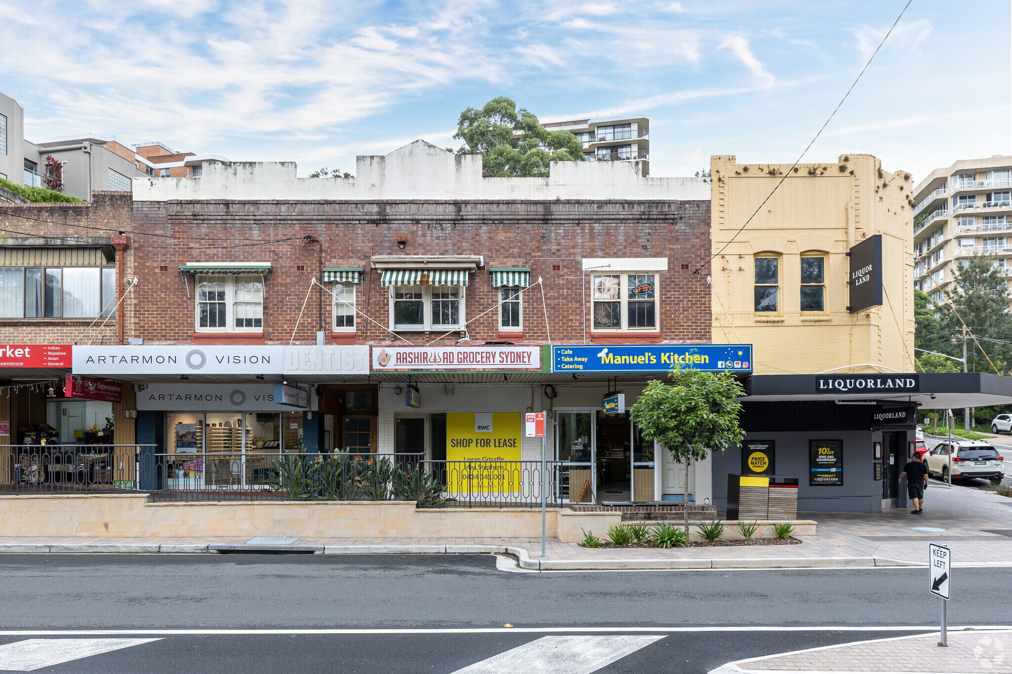 124 Hampden Rd, Artarmon for lease Primary Photo- Image 1 of 5