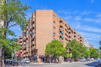 Plus de détails pour Calle De Santa Engracia, 141, Madrid - Multi-résidentiel à vendre