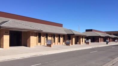 865-895 Railroad St, Elko, NV à louer Photo du b timent- Image 2 de 2