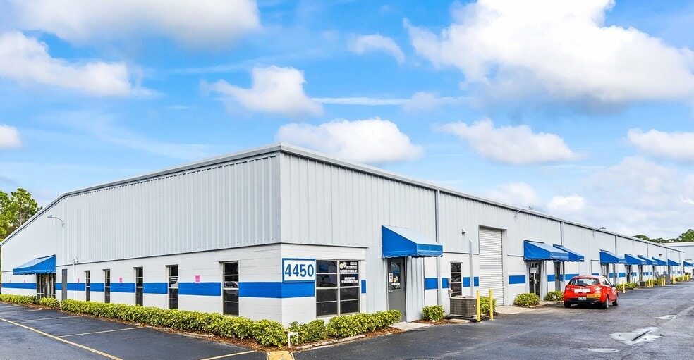 4450 Enterprise Ct, Melbourne, FL à louer - Photo du bâtiment - Image 2 de 4