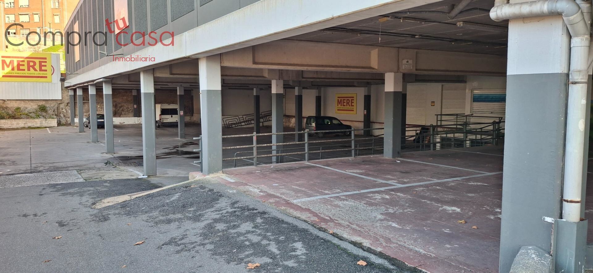 Retail in Segovia, Segovia for lease Building Photo- Image 1 of 18