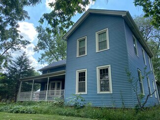 Plus de détails pour 2013 Beecher Rd, Plano, IL - Commerce de détail à vendre