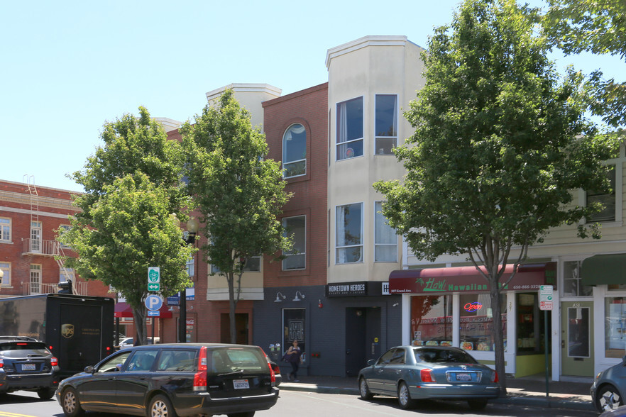 301 Grand Ave, South San Francisco, CA for lease - Building Photo - Image 2 of 10