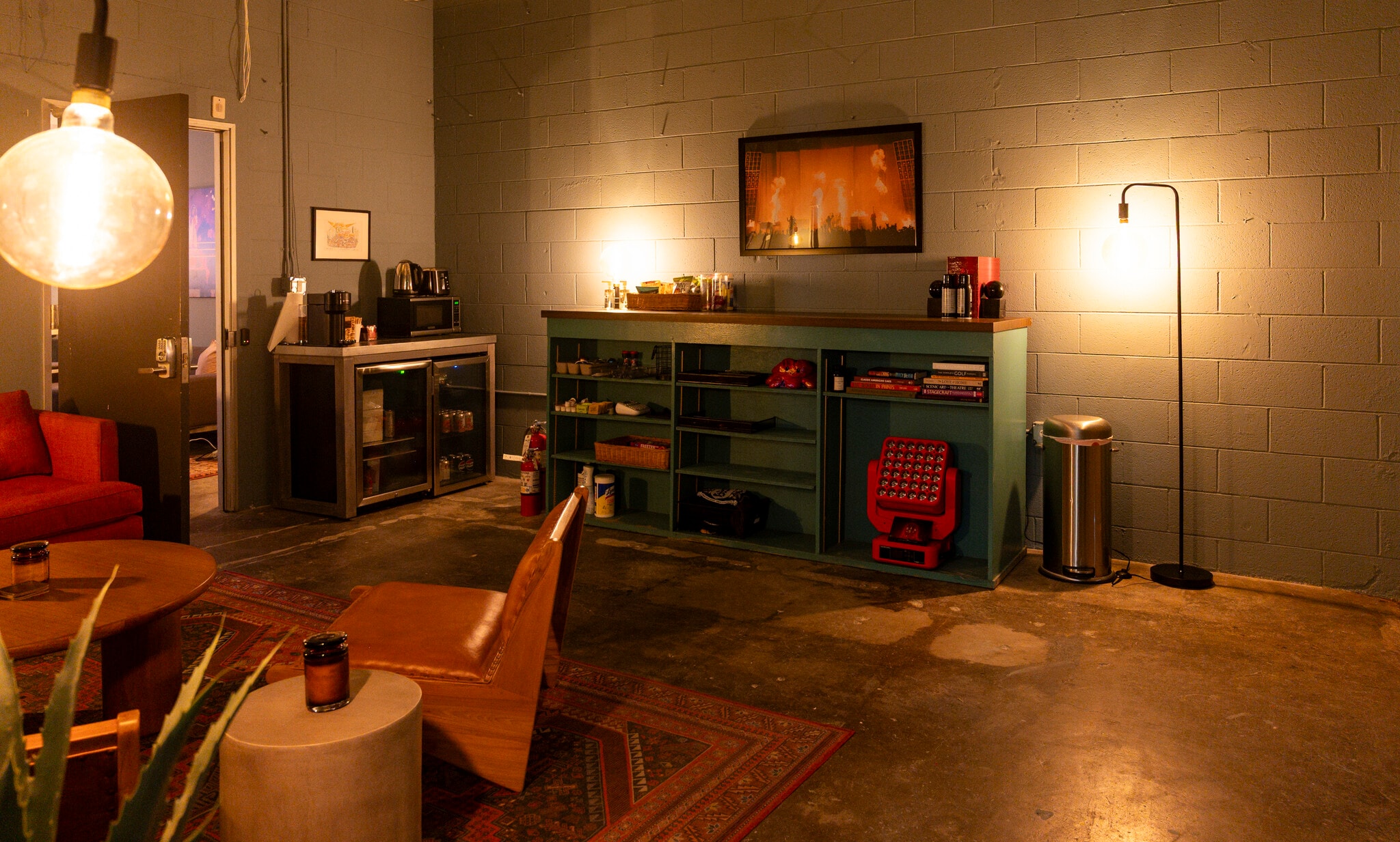 640 S Glenwood Pl, Burbank, CA à louer Photo intérieure- Image 1 de 7