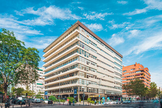 Plus de détails pour Calle Orense, 11, Madrid - Bureau à louer