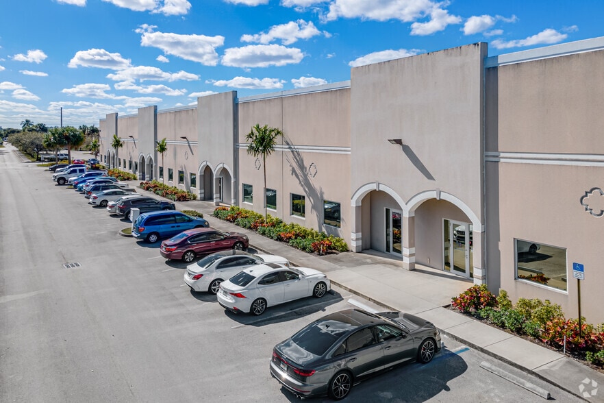 5001 NW 13th Ave, Pompano Beach, FL for lease - Building Photo - Image 2 of 6