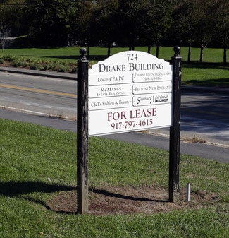 More details for 724 Main St, Hyannis, MA - Office for Lease