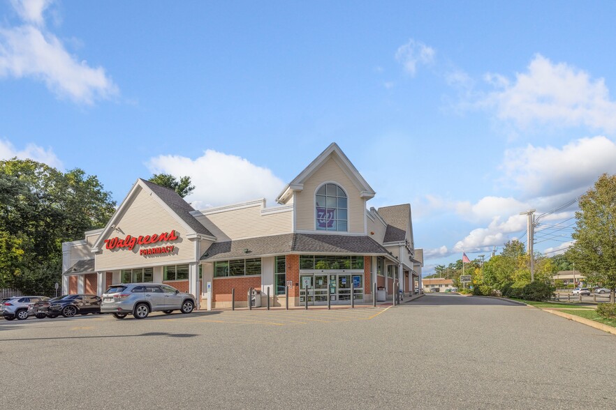 158 Main St, North Reading, MA for sale - Building Photo - Image 2 of 7