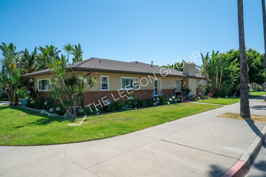 2144 E Almont Ave, Anaheim, CA for sale - Building Photo - Image 3 of 11