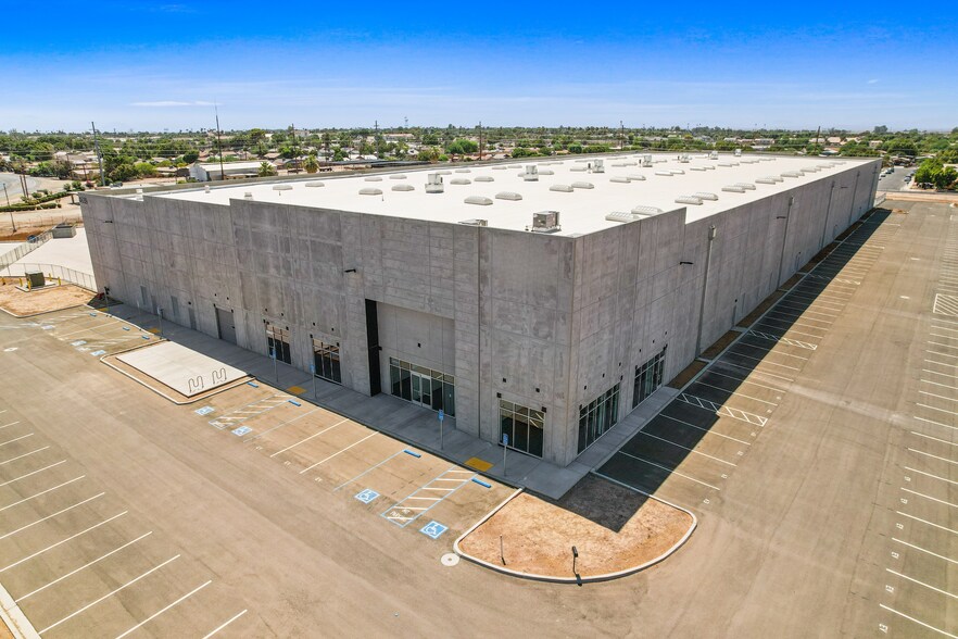 4639 N 8th St, Brawley, CA à vendre - Photo du bâtiment - Image 2 de 3