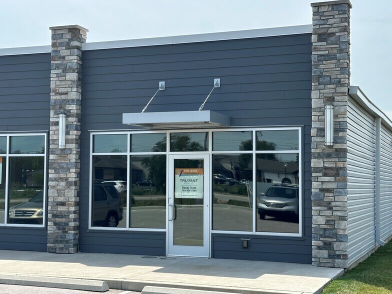 1909 Veterans Memorial Parkway S, Lafayette, IN à louer - Photo du bâtiment - Image 3 de 6