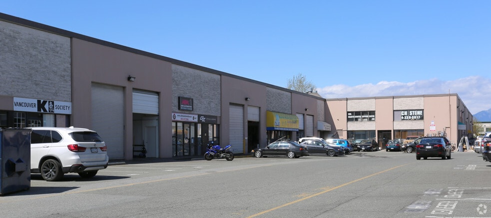11031 Bridgeport Rd, Richmond, BC à louer - Photo du bâtiment - Image 3 de 4