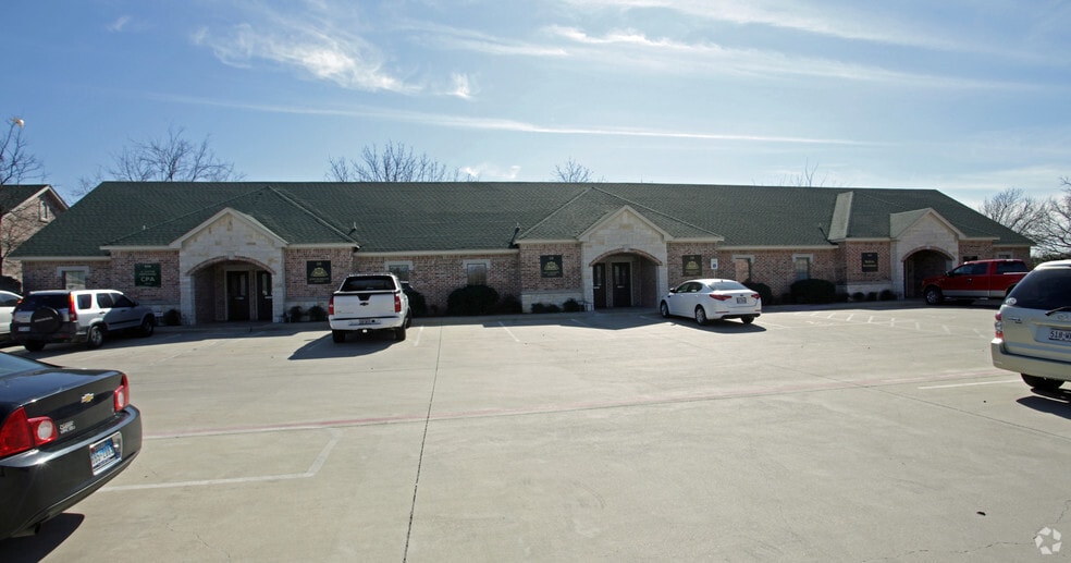 1400 W Mayfield Rd, Arlington, TX for lease - Building Photo - Image 2 of 38